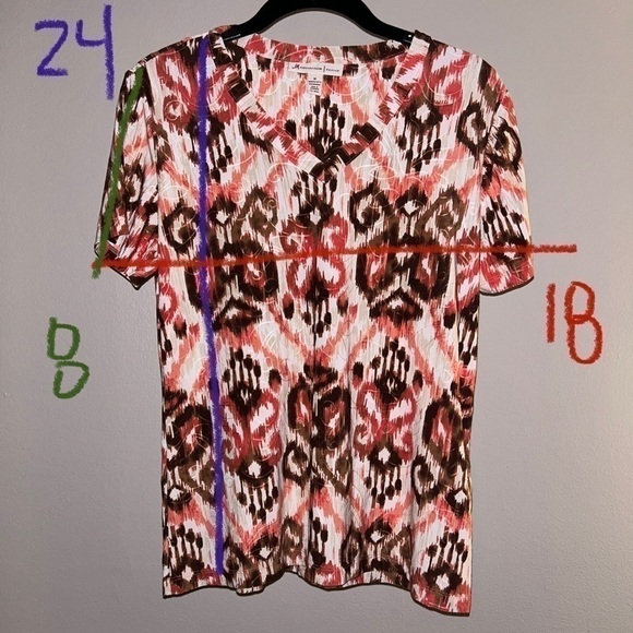 JM Collection Tunic Short Sleeve Top V-neck Geometric Bloom Design Printed Shirt - Picture 5 of 5